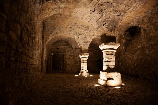 WWII in Prague Tour & The Crypt of Operation Anthropoid - Tram and Foot Travel: Comfort, Timing, and Group Size