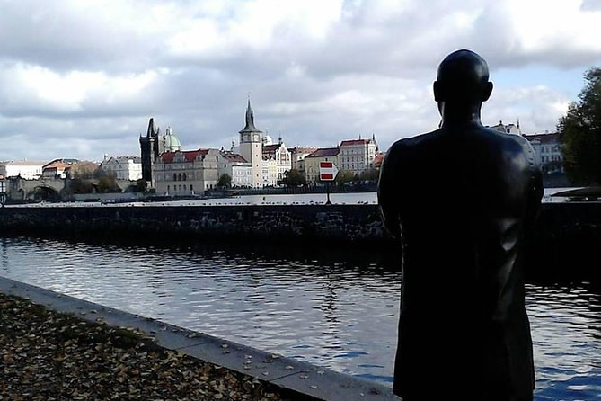 Your own guide for Prague Coronation Route Tour - Kostel Panny Marie VitEzne and the Infant Jesus statue moment